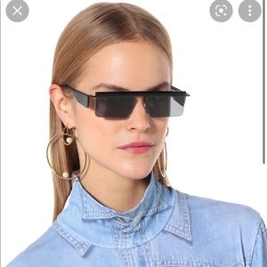 Le specs x Adam Selman sunglasses !